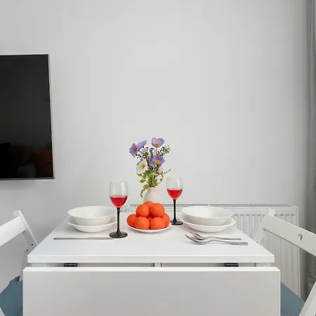 Apartament Modern Apartment With Parking Lodz Srebrzynska 12 By Heyrent Łódź