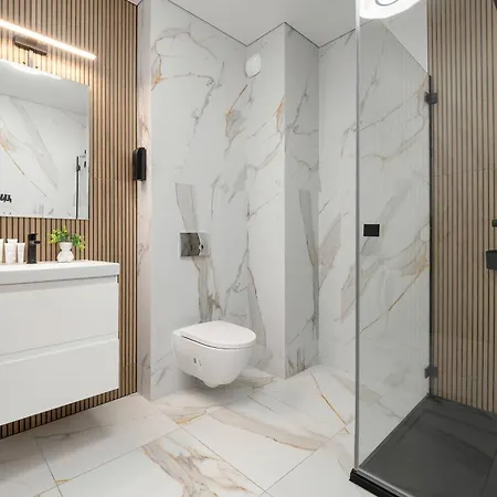 Modern Apartment With Parking Lodz Srebrzynska 12 By Heyrent Apartament *